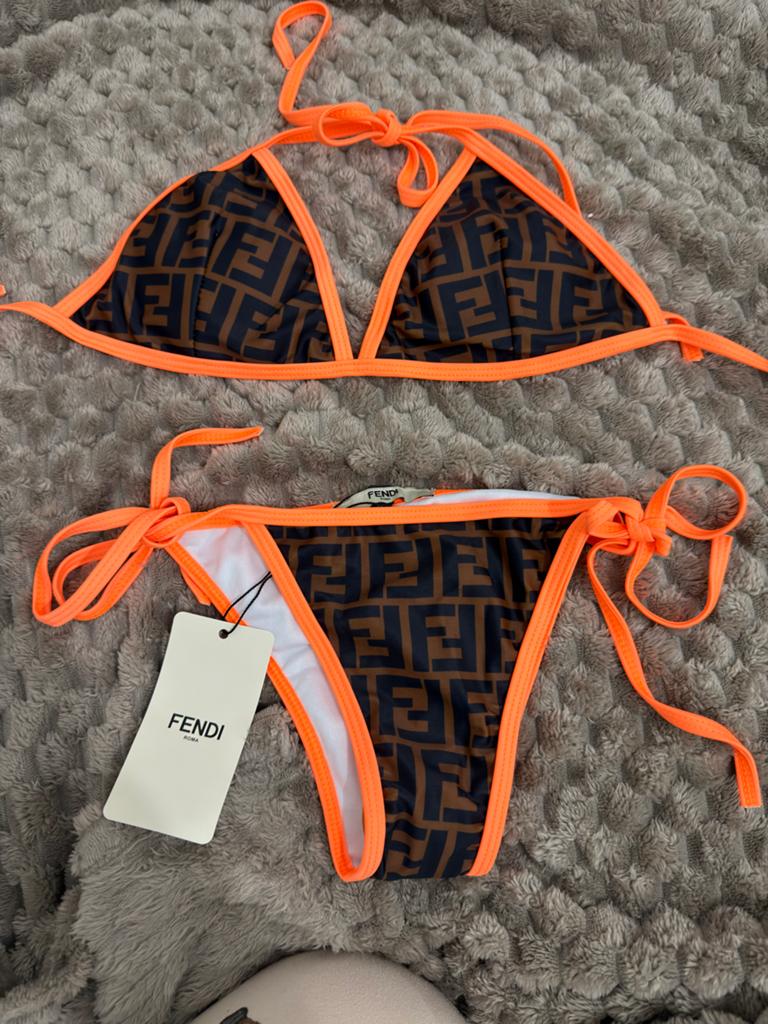 Fendi Bikini Nieuw met prijskaartje, Verzenden, Nieuw, Bikini