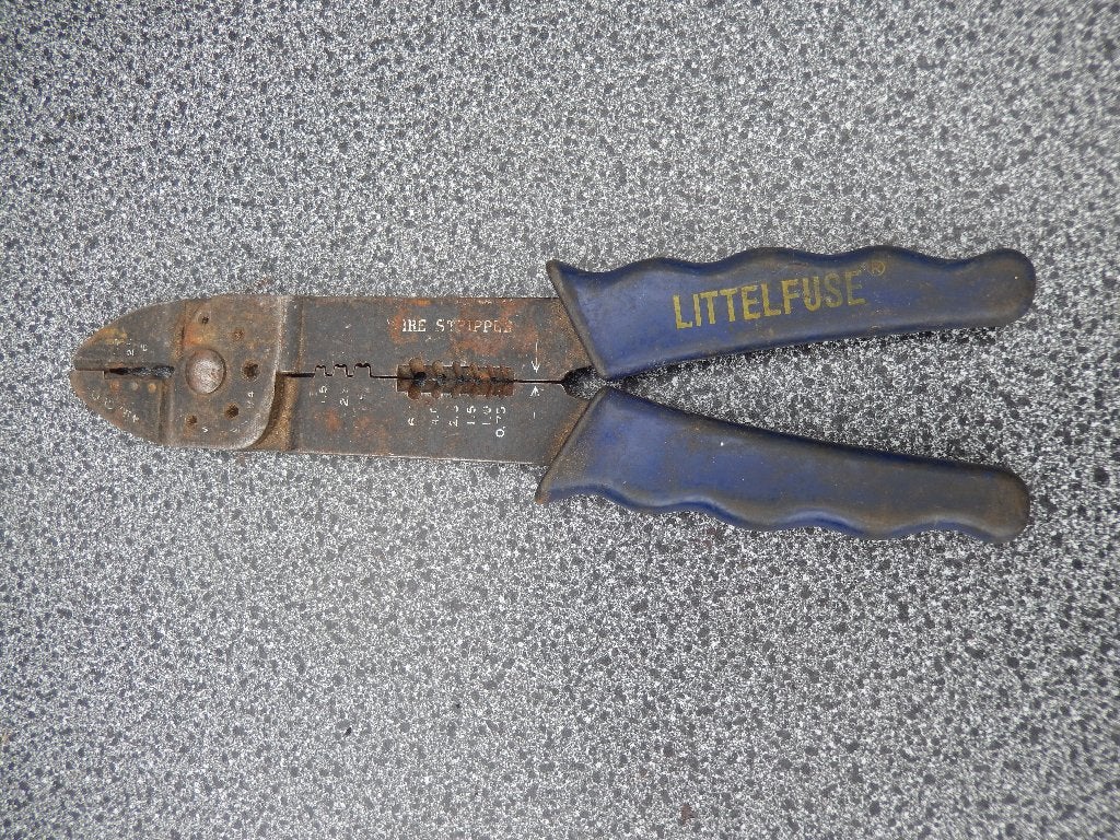 Wire stripper, kabelschoen - draadstriptang, Ophalen of Verzenden, Gebruikt, Tang