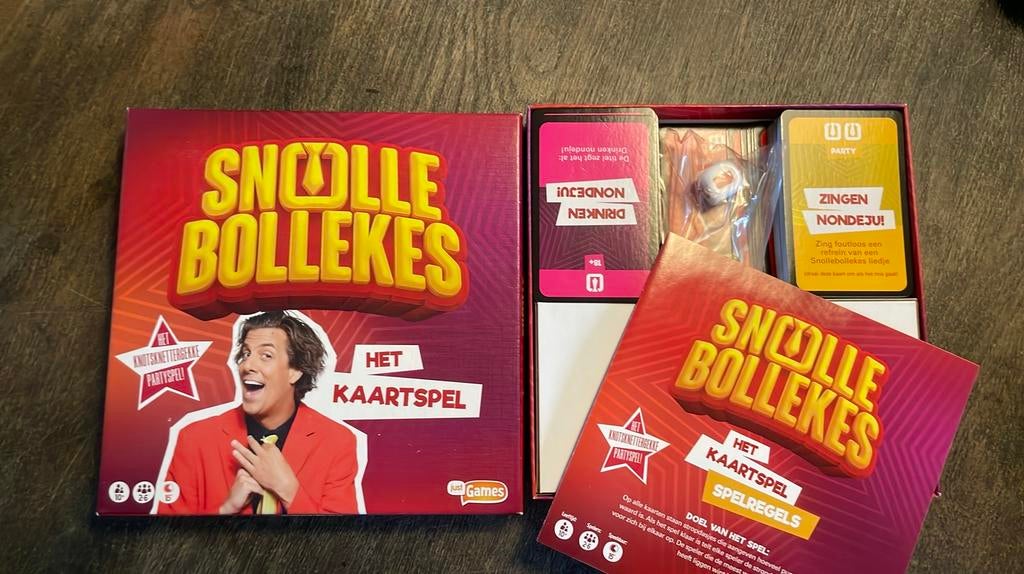 Snollebollekes het kaartspel, Ophalen of Verzenden, Zo goed als nieuw