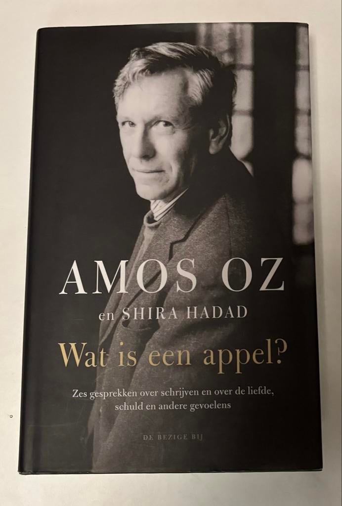 Amos Oz & Shira Hadad - Wat is een appel?, Ophalen of Verzenden, Zo goed als nieuw, Overige
