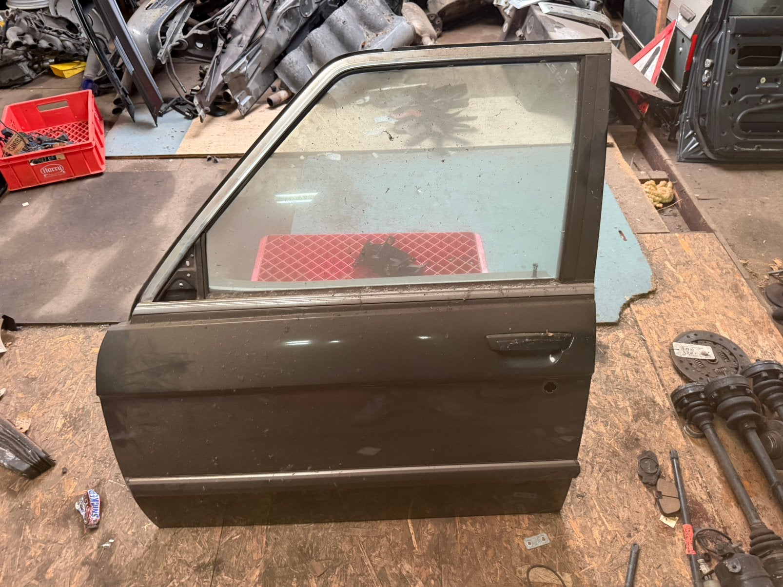 Bmw e28 deur links voor 1987 518i 520i 525i 530i 535i, Ophalen of Verzenden
