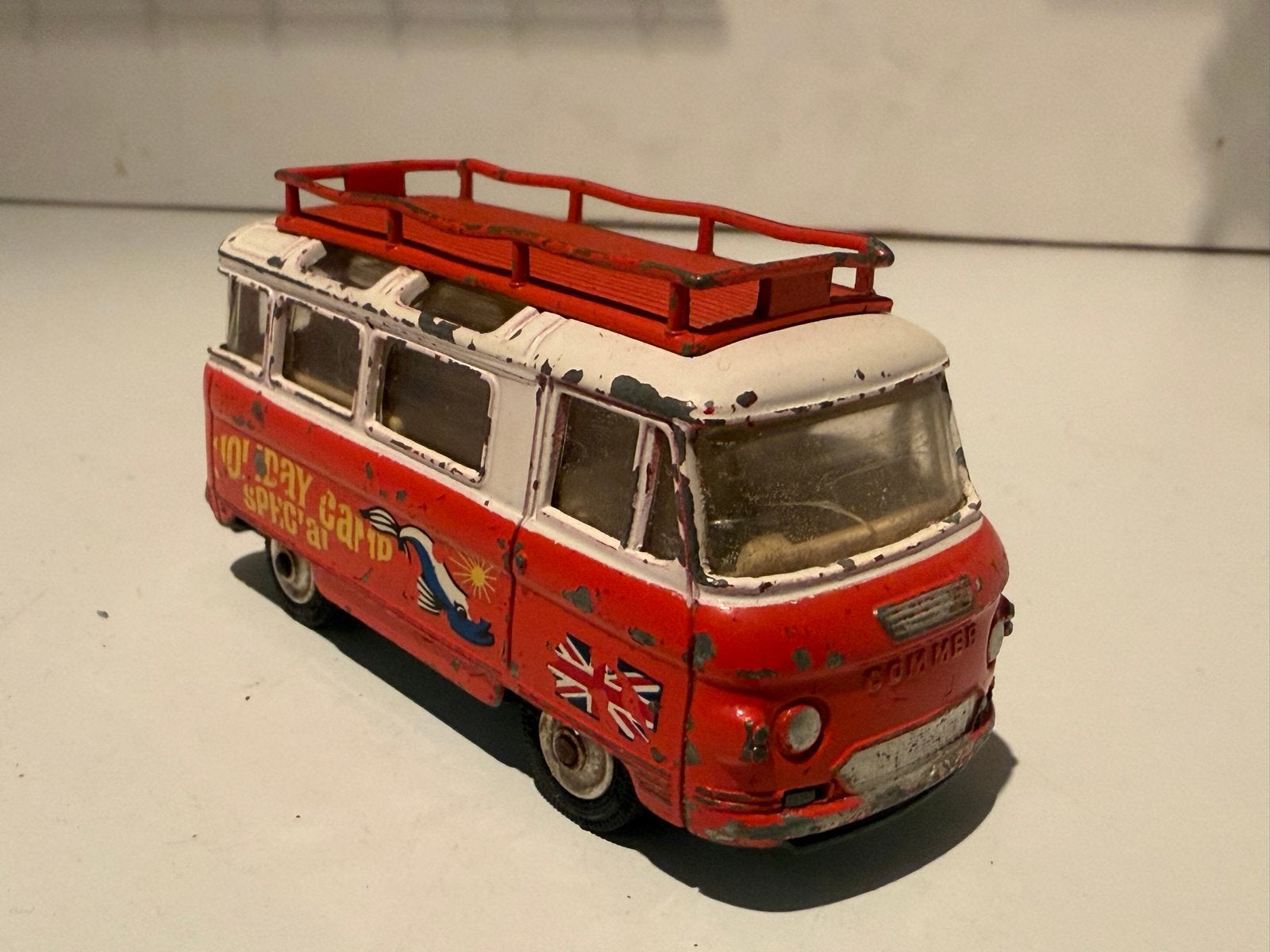 Corgi Toys Commer Bus 2500 Series - Holiday Camp Special, Ophalen of Verzenden, Gebruikt, Bus of Vrachtwagen