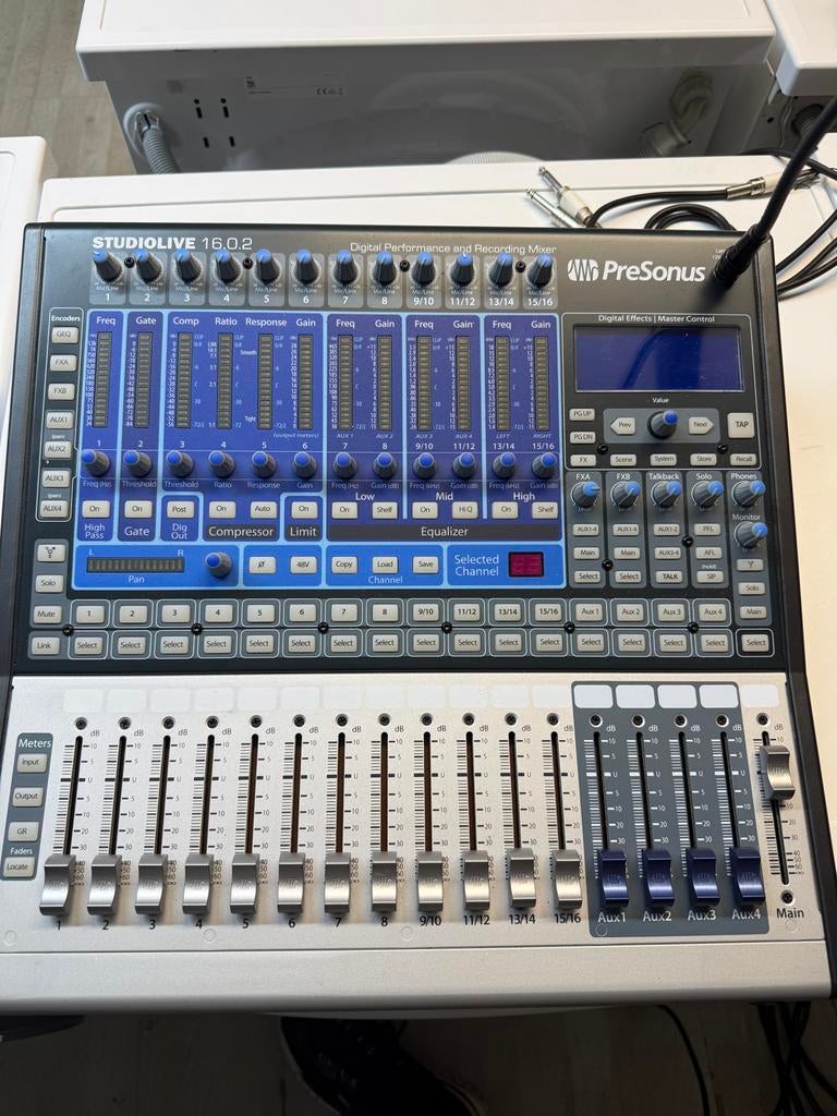 PreSonus StudioLive 16.0.2 Digitale Mixer, Muziek en Instrumenten, Mengpanelen, Ophalen, Gebruikt, 10 tot 20 kanalen, Microfooningang