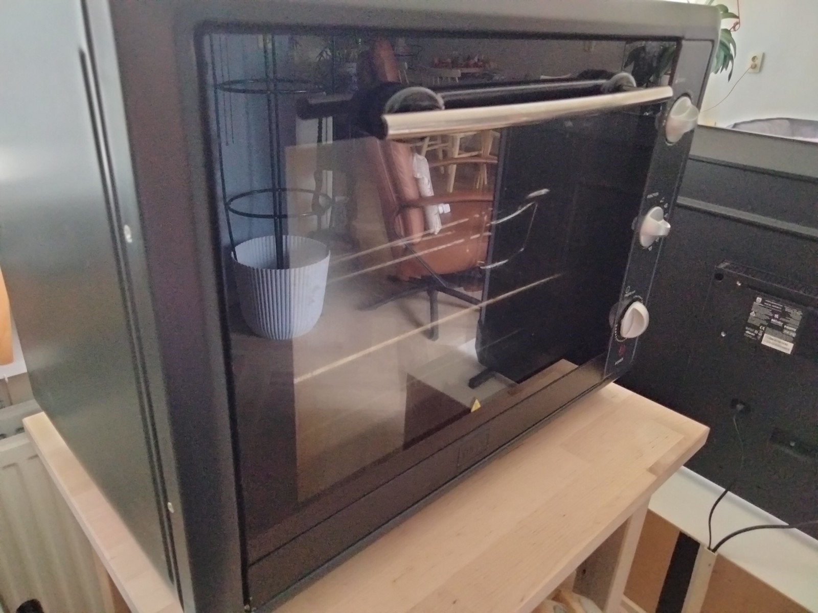 Vrijstaande Oven Goedwerkend 56 cm br 44 cm hg 35 cm diep, Ophalen, Minder dan 45 cm, Gebruikt, Oven