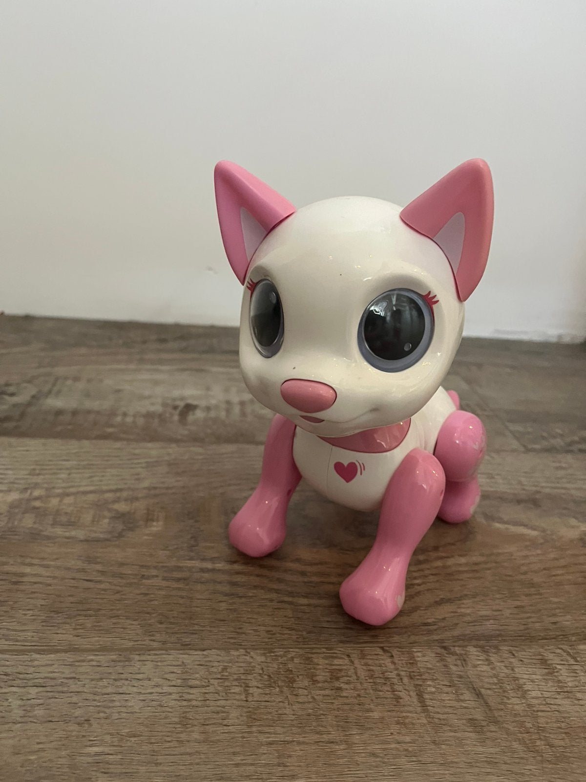 Interactieve robotkat roze/wit – loopt en maakt geluid, Ophalen of Verzenden, Gebruikt
