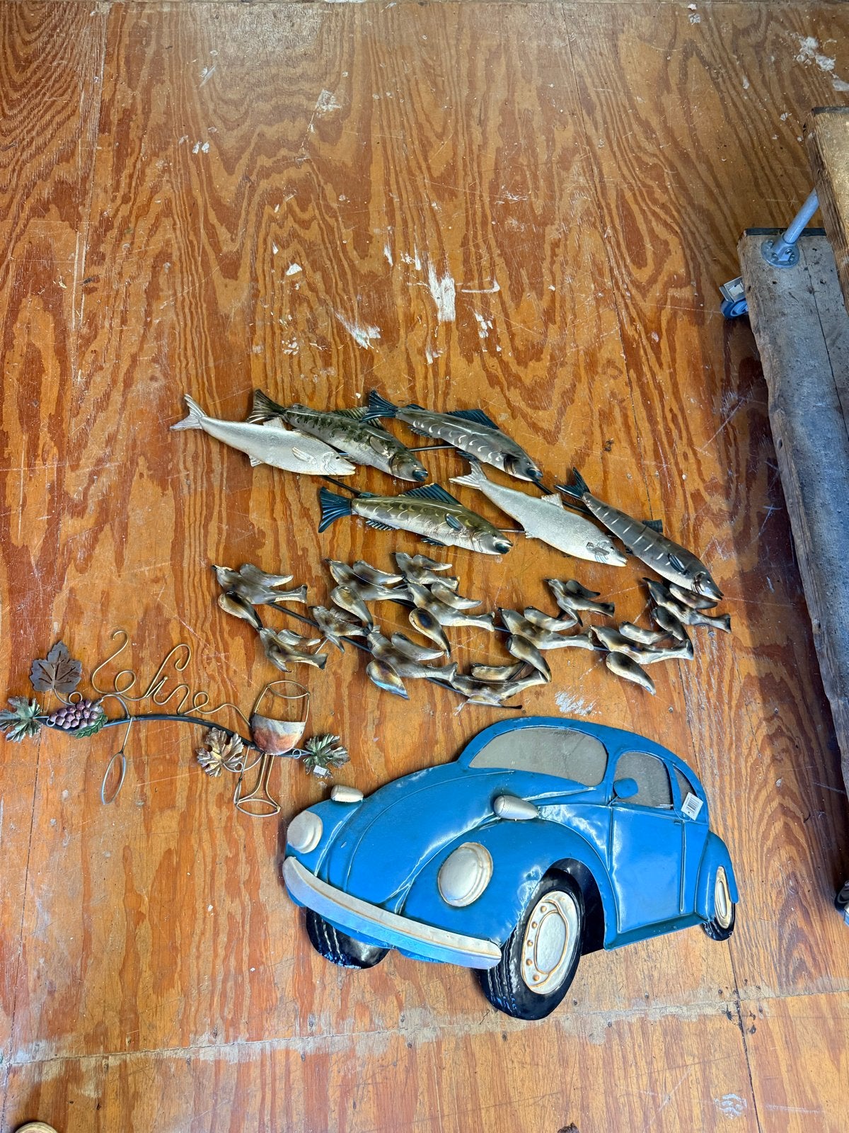 Diverse metalen wanddecoratie: vissen, vogels, auto, wijn, Gebruikt, Meerkleurig, Overige stijlen, Ophalen of Verzenden