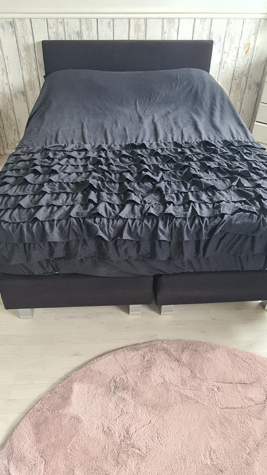 Tweepersoons boxspring bed met hoofdbord - Zwart, Gebruikt, Zwart, Tweepersoons, 200 cm