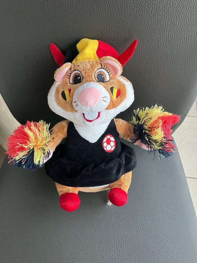 Belgische Albert Heijn voetbal hamster 2022 Meisje, Ophalen of Verzenden, Zo goed als nieuw, Overige typen