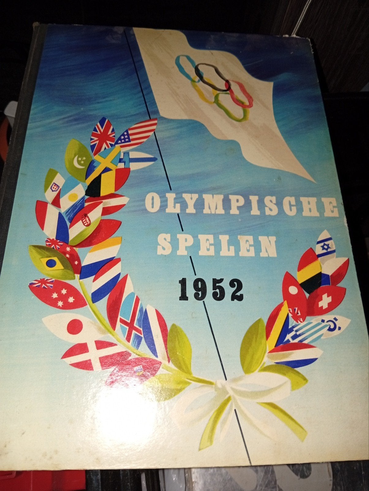 Olympische Spelen 1952 Boek - Zeldzaam Sportboek, Ophalen of Verzenden, Gelezen, Onbekend, Overige sporten