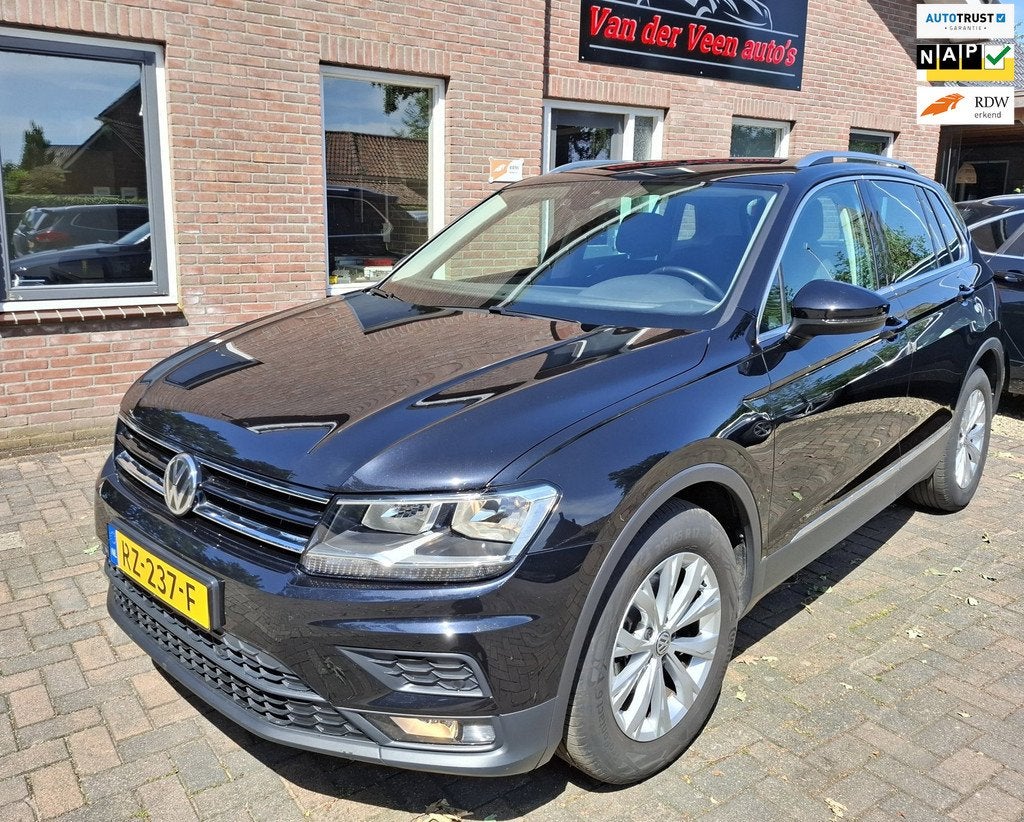 Volkswagen Tiguan 1.4 TSI Comfortline Business. 1ste eigenaa, Auto's, Voorwielaandrijving, Gebruikt, Zwart, Origineel Nederlands