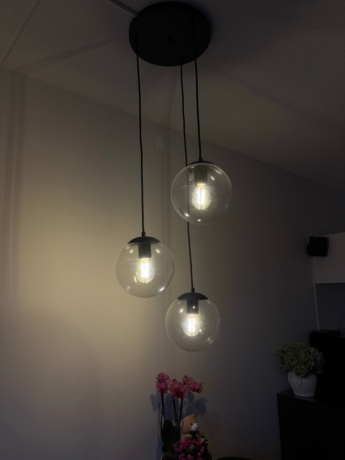 Hanglamp met 3 glazen bollen en LED-lampen