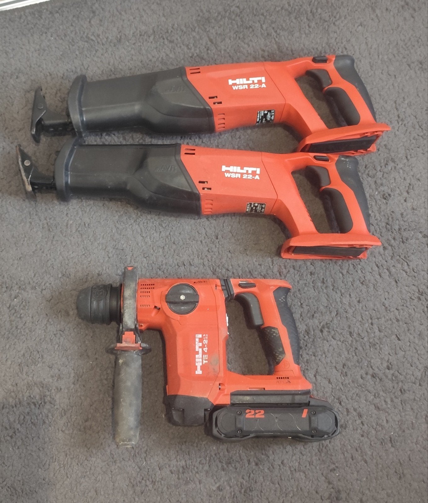 Titel: Hilti WSR 22-A + TE 4-A22 – 3 stuks, Doe-het-zelf en Verbouw, Gereedschap | Boormachines, Ophalen of Verzenden, Gebruikt