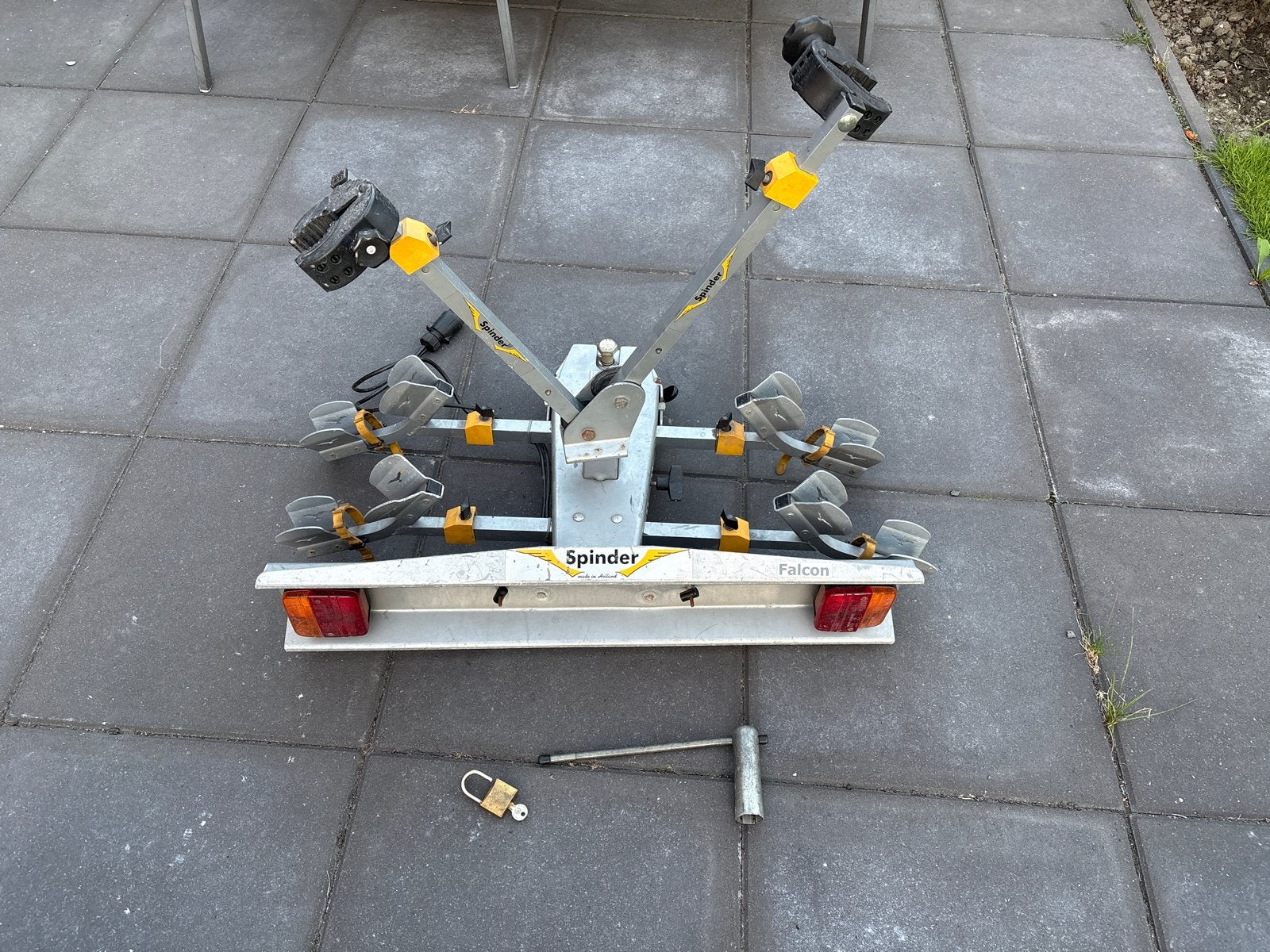 Spinder fietsendrager voor 2 fietsen met muurophang kogel, Ophalen, 2 fietsen, Gebruikt, Trekhaakdrager