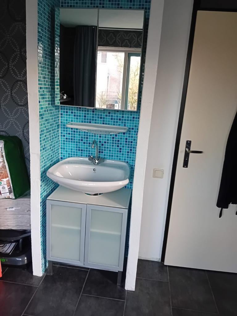 Gratis Wastafelmeubel, Huis en Inrichting, Ophalen, Gebruikt