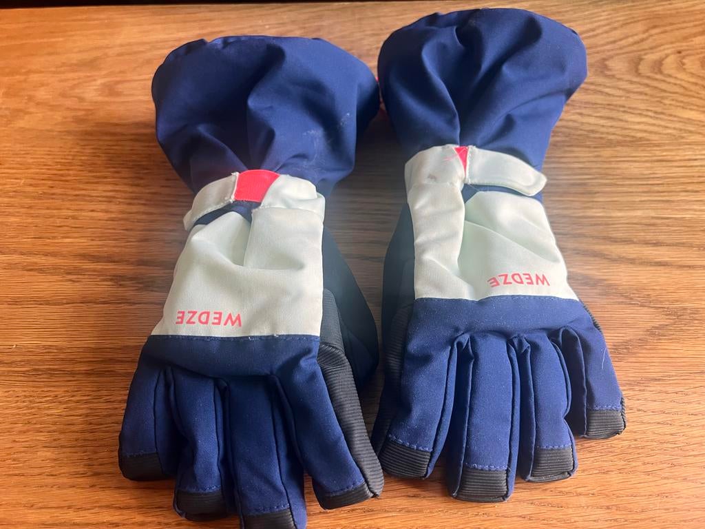 Wedze skipak M 133- 142 - handschoenen 38/40 (M), Ophalen of Verzenden, Zo goed als nieuw, Maat 38/40 (M), Overige typen