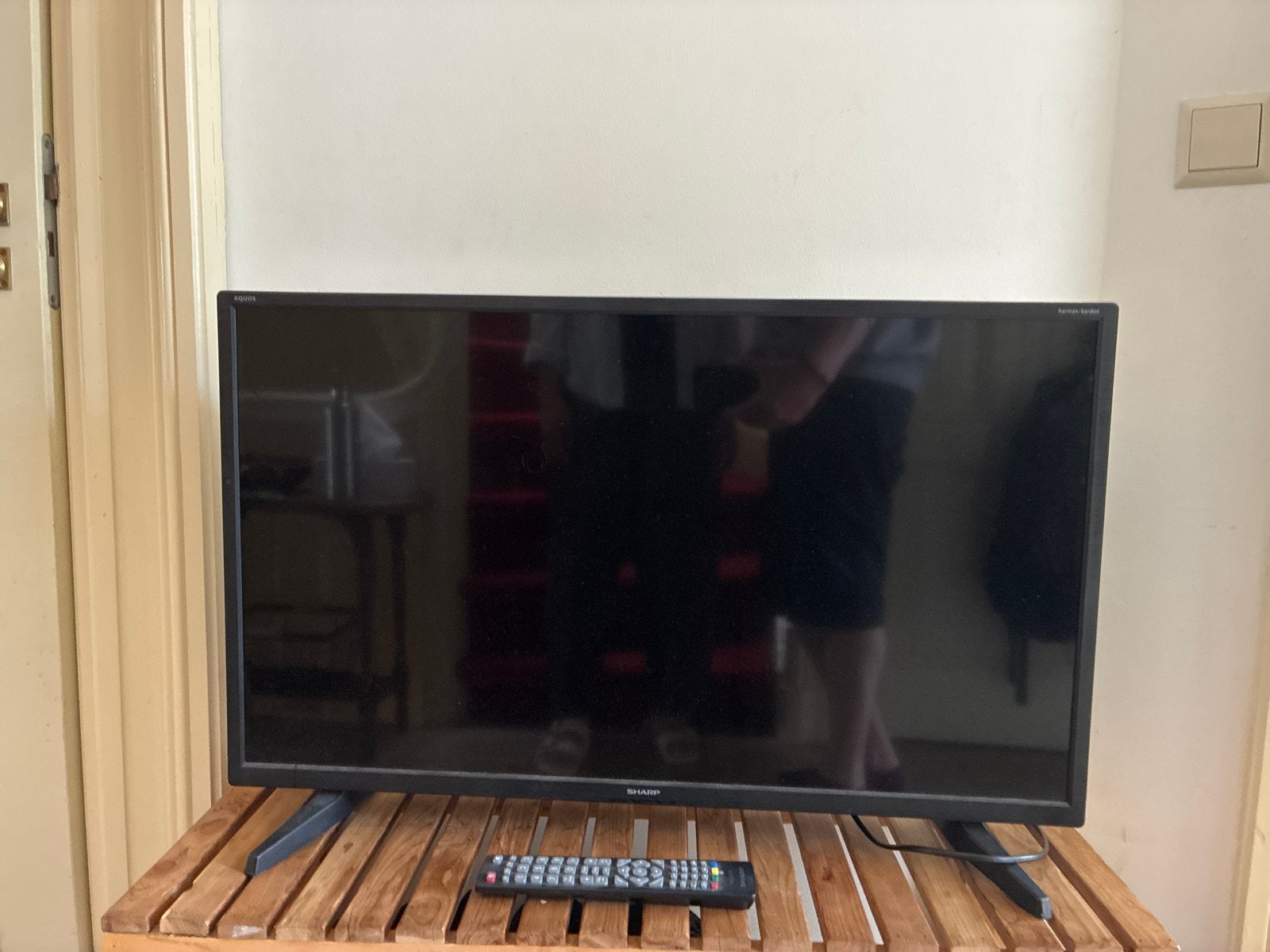 Must seel today – cheap Sharp LCD Kleuren TV, Audio, Tv en Foto, Televisies, Gebruikt, LCD, 80 tot 100 cm, HD Ready (720p), Sharp