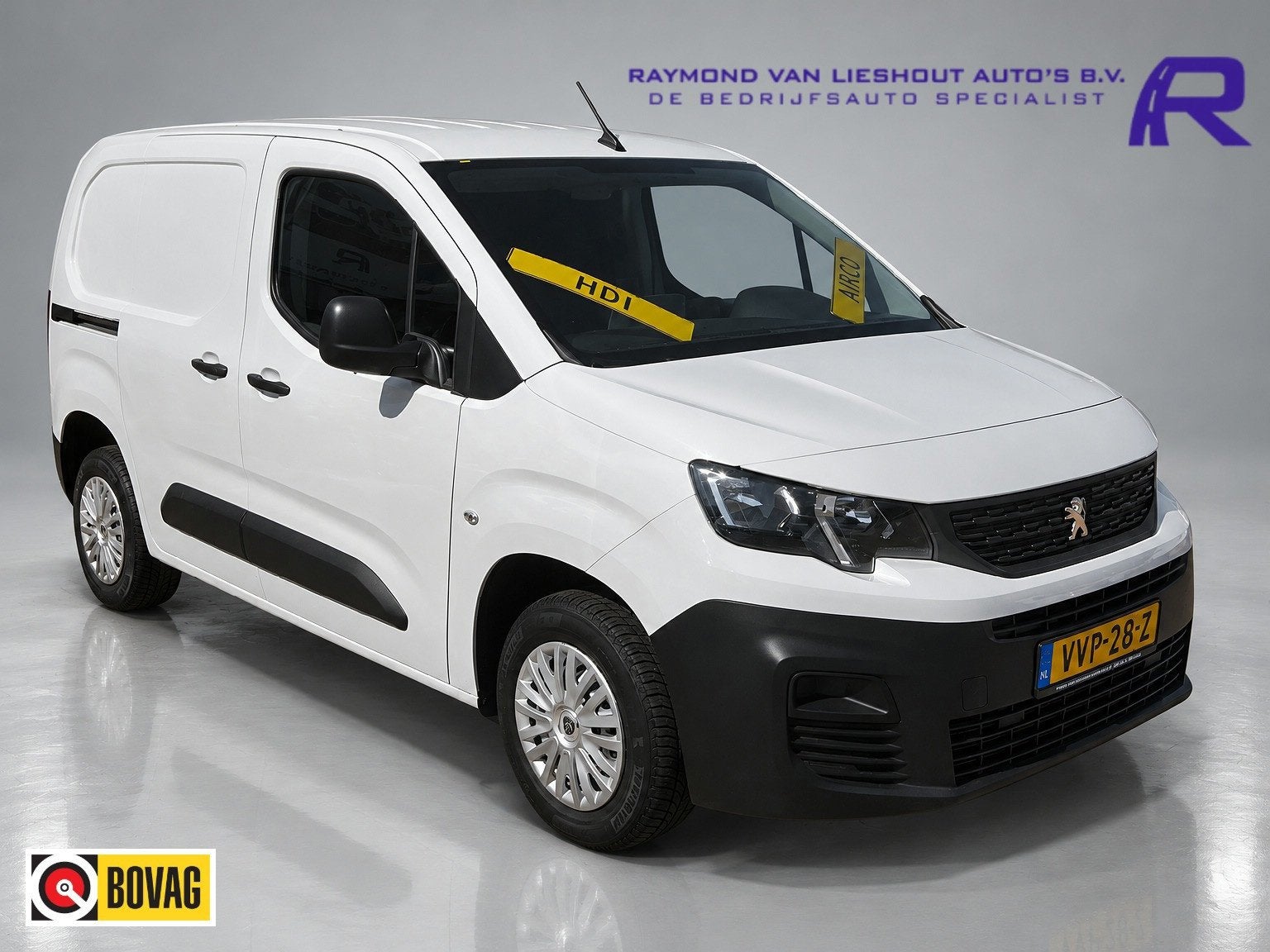 Peugeot Partner 1.5 BlueHDi 100 S&S L1 AIRCO SCHUIFDEUR CRUI, Auto's, Voorwielaandrijving, Dealer onderhouden, Stof, Gebruikt