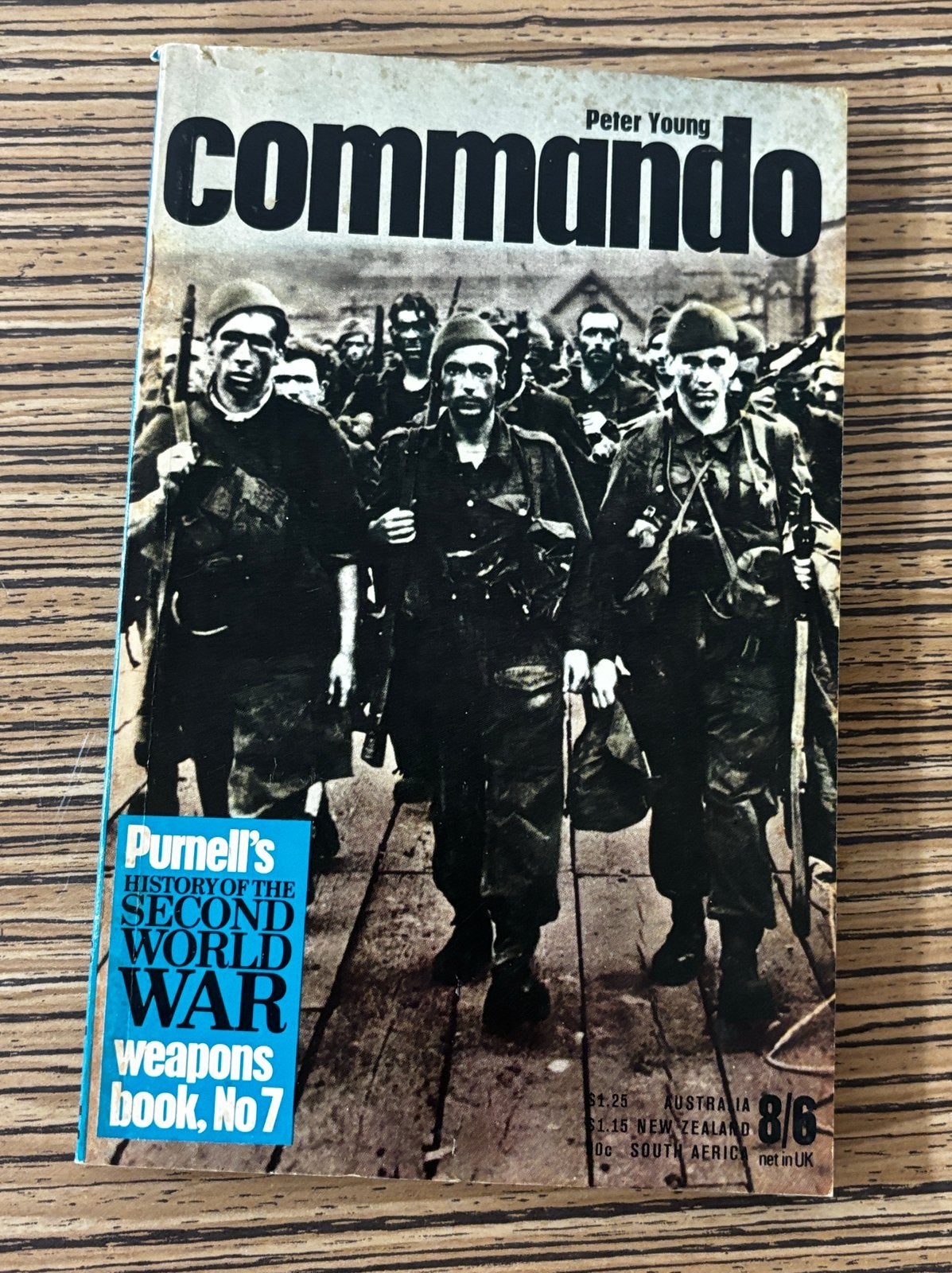 Commando, Boeken, Ophalen of Verzenden, Tweede Wereldoorlog, Zo goed als nieuw