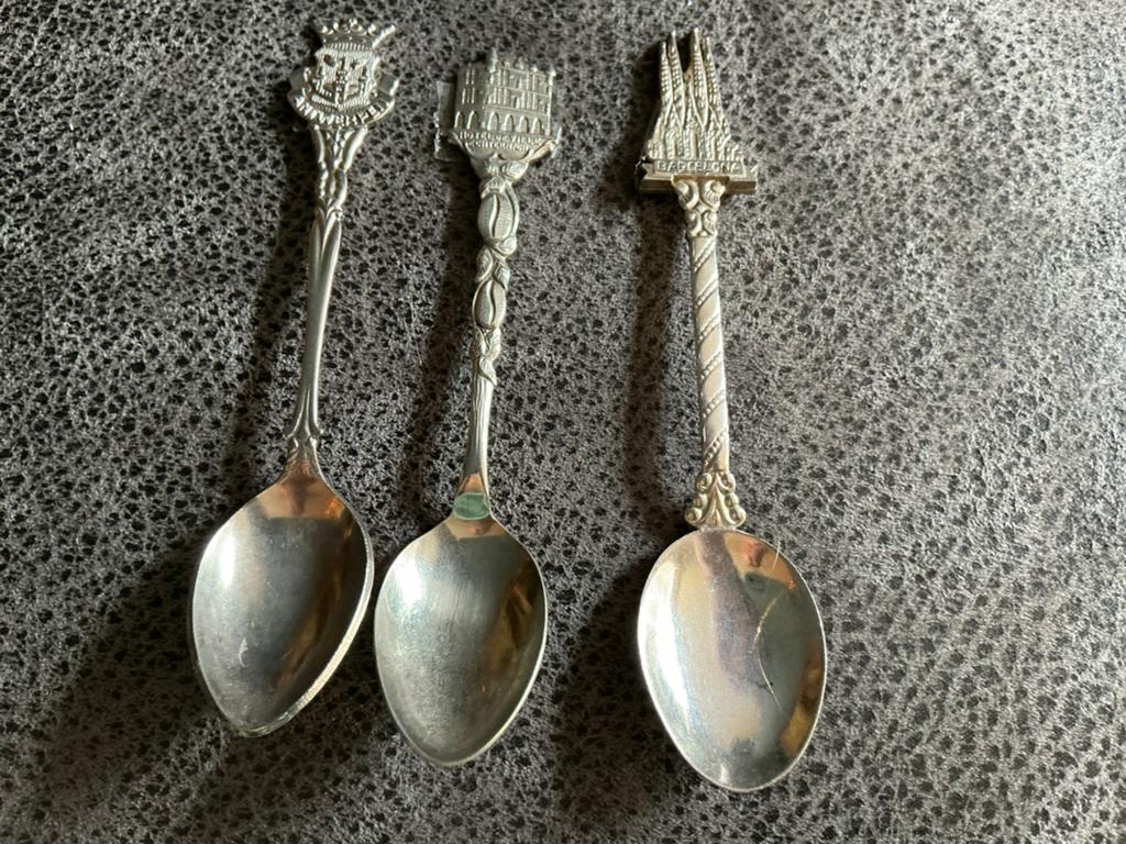 Wapen Thee Lepeltjes  Buitenland 🌺 €3,50 per stuk zie info, Antiek en Kunst, Antiek | Bestek, Ophalen of Verzenden