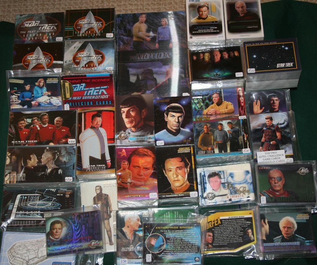 STAR TREK Trading cards - complete sets - TOS/TNG/ DS9/VOY, Ophalen of Verzenden, Nieuw, Tv, Foto of Kaart