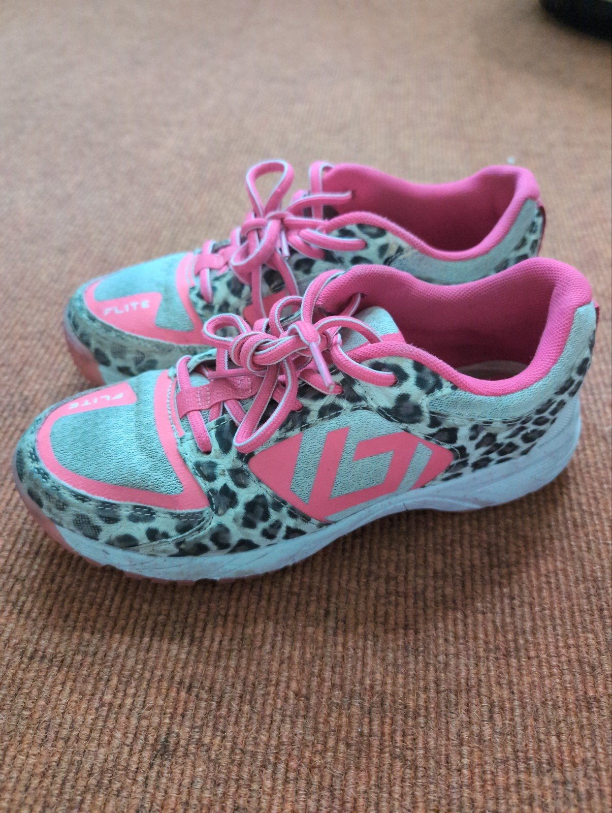 Leuke hockeyschoenen met luipaardprint, maat 37, Ophalen, Flite, Sneakers of Gympen, Roze