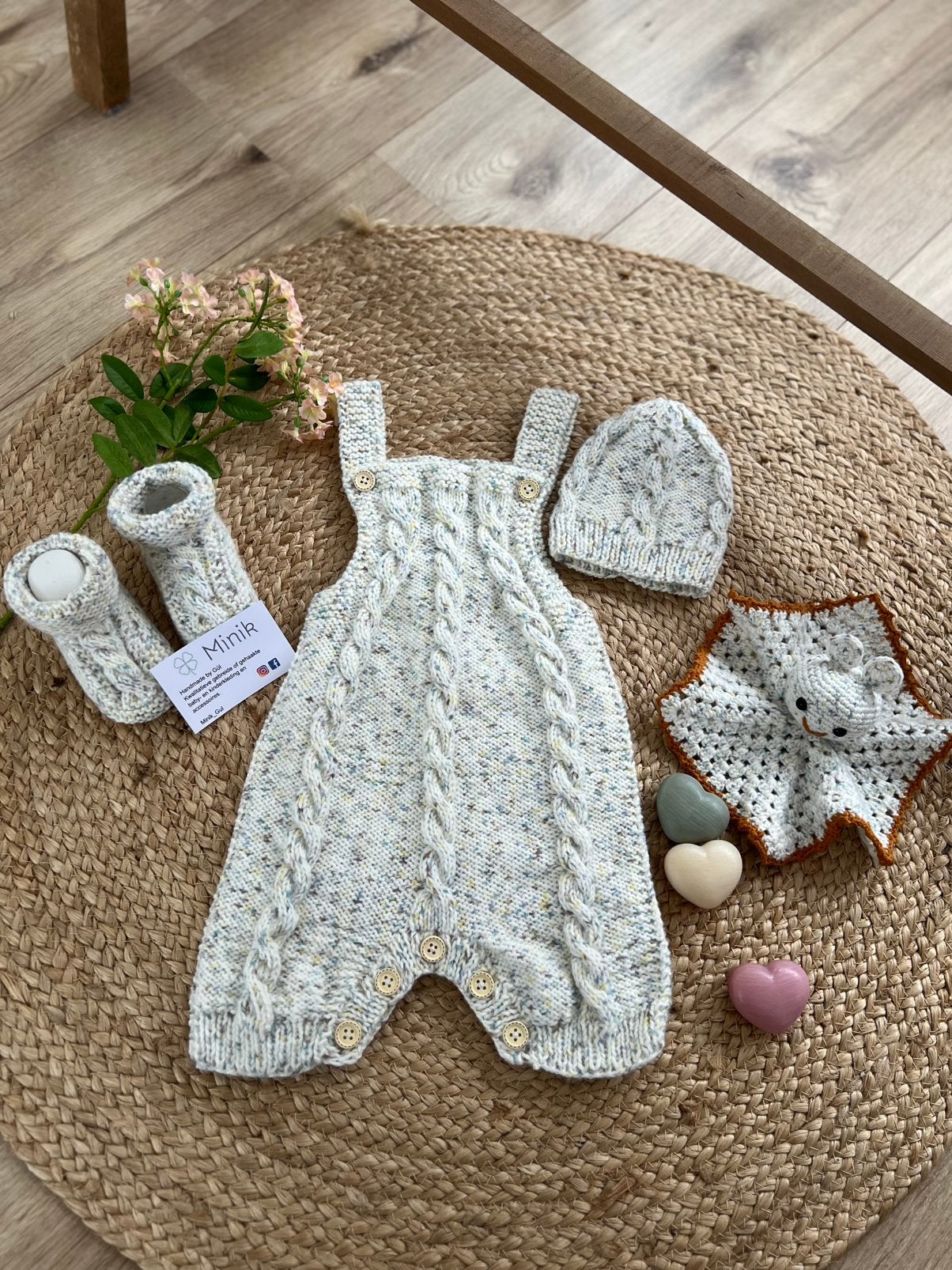 Zelfgebreide baby setje leeftijd 6-12 maanden., Ophalen of Verzenden, Nieuw, Jongetje of Meisje, Setje