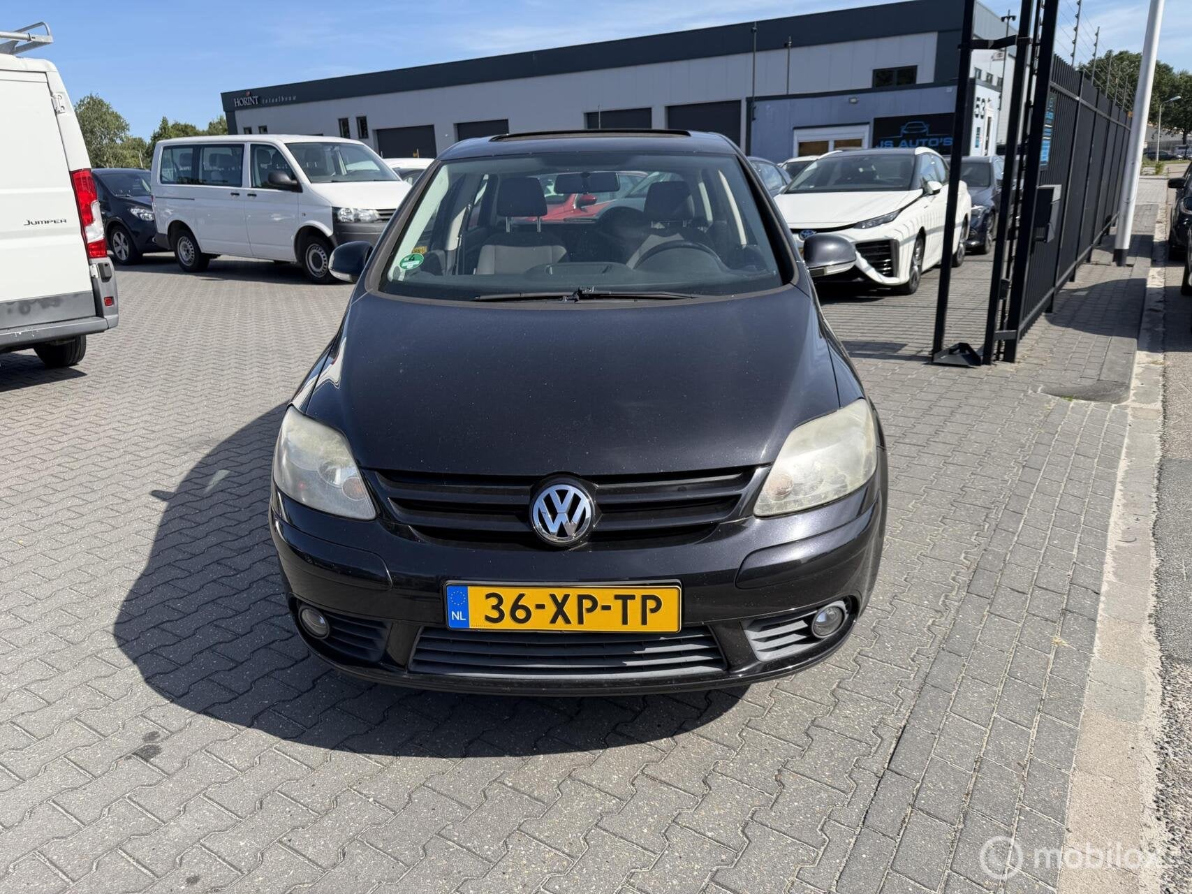 Volkswagen Golf Plus 1.6 FSI Optive 3 6 versnelling, Auto's, Volkswagen, Stof, Gebruikt, Zwart, 116 pk