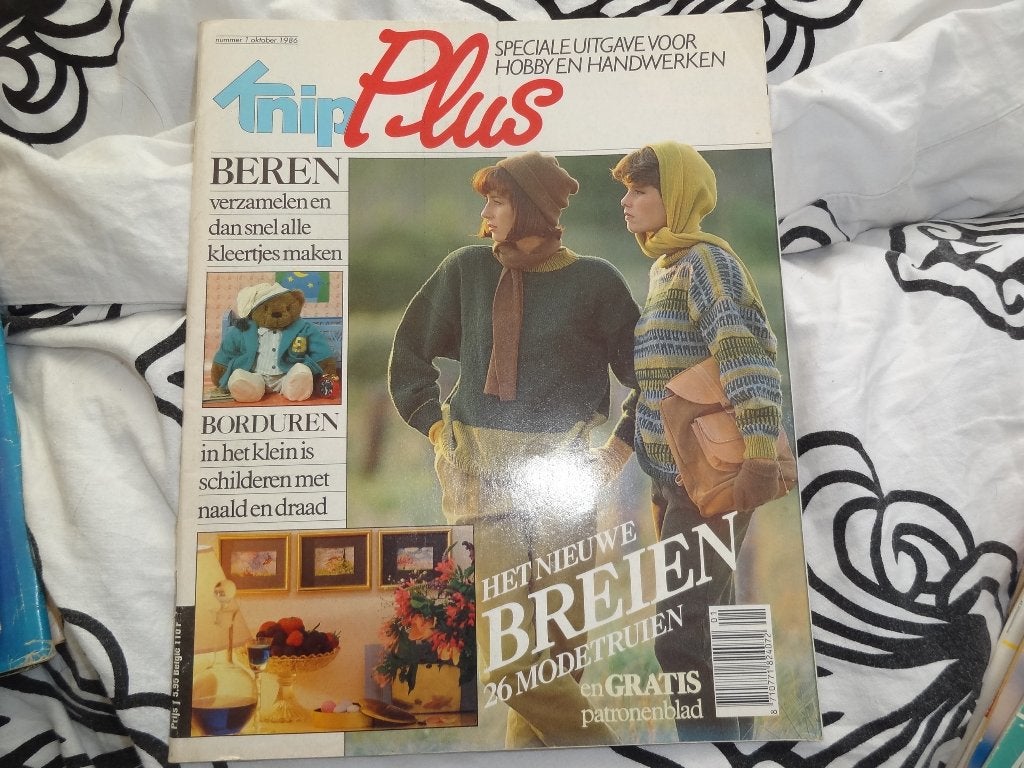 tijdschrift Knip plus (voorheen steek) no 1 oktober 1986, Ophalen of Verzenden, Gelezen, Damesbladen