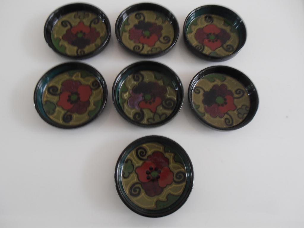 7 plateel onderzetters/notenbakjes Gouda   1925, Ophalen of Verzenden
