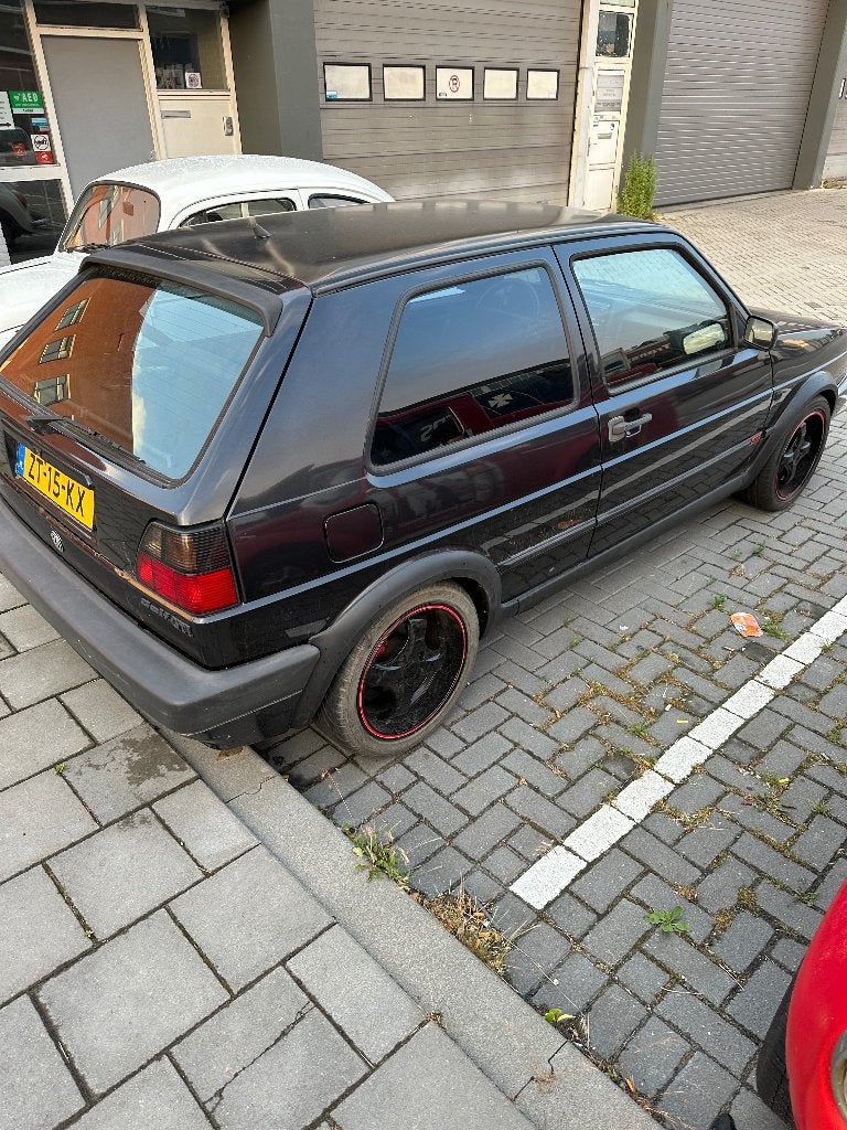 Volkswagen Golf 1.8 GTI 79KW U9 1991 Zwart, Auto's, 4 cilinders, Zwart, Origineel Nederlands, 1200 kg