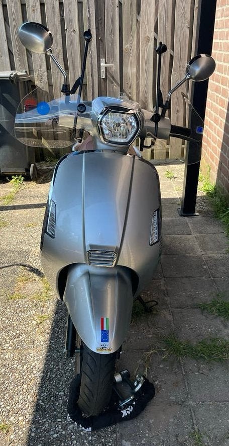 Elektrische Scoobie scooter zilver 25 km, Elektrisch, Nieuw, Ophalen, Overige merken