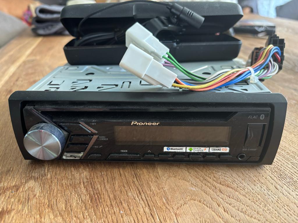 Pioneer Autoradio met microfoon en opbergdoosje, Ophalen of Verzenden, Gebruikt