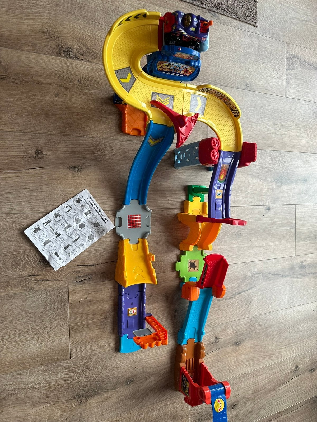 Vtech toet toet auto monstertruck stunt parcours, Kinderen en Baby's, Ophalen of Verzenden, Zo goed als nieuw, 2 tot 4 jaar