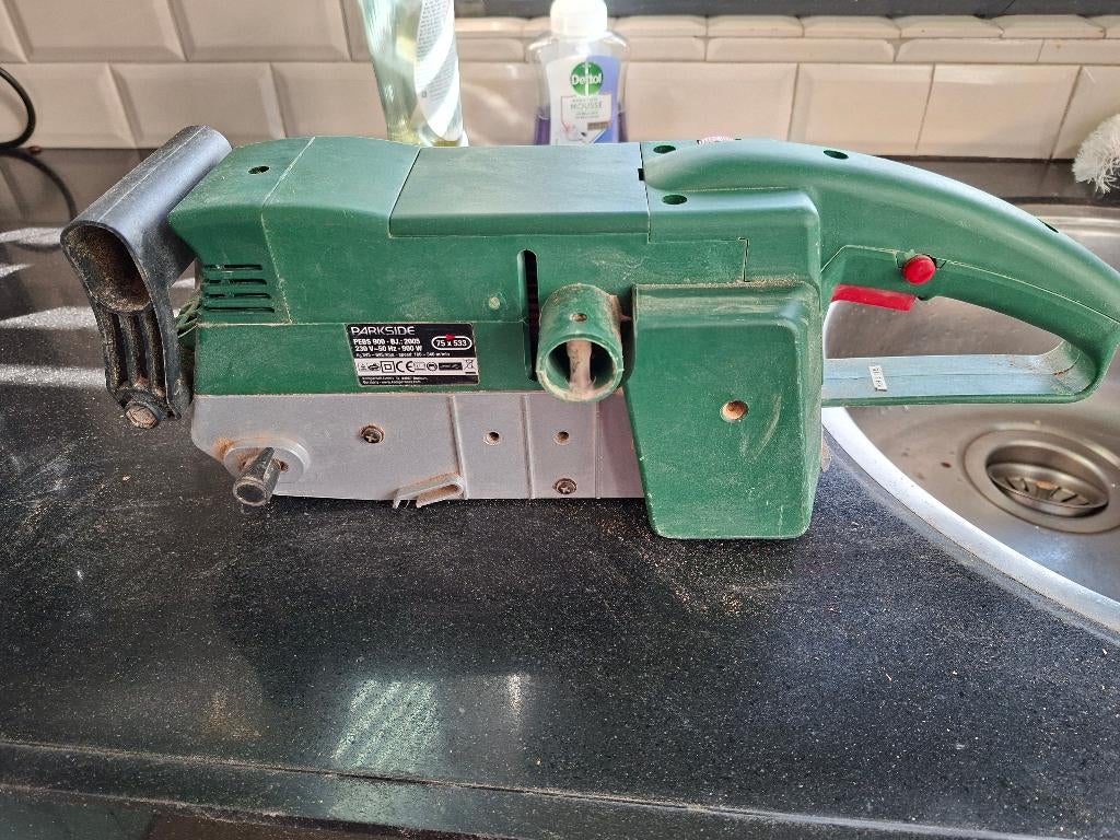 Parkside bandschuurmachine 900 watt - werkt perfect, Ophalen of Verzenden, Gebruikt, 600 tot 1200 watt, Bandschuurmachine