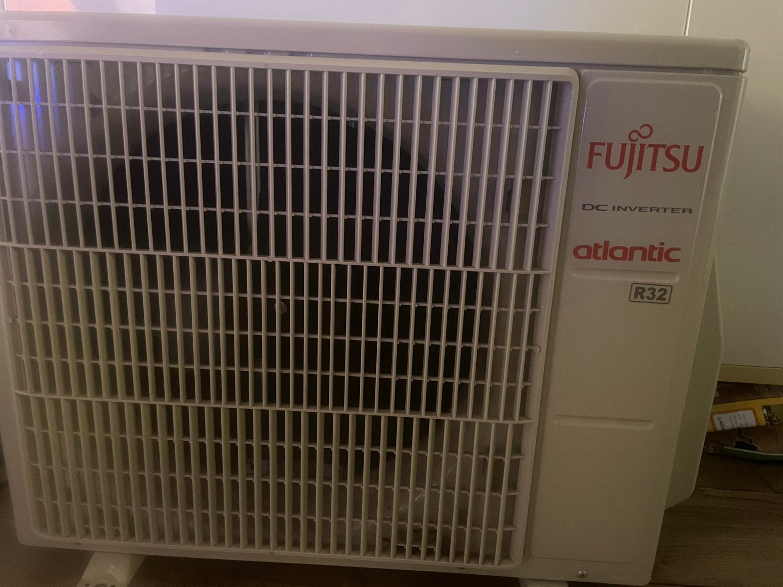 Fujitsu Atlantic R32 Buitenunit - Zo goed als nieuw, Ophalen, Minder dan 60 m³, 3 snelheden of meer, Zo goed als nieuw