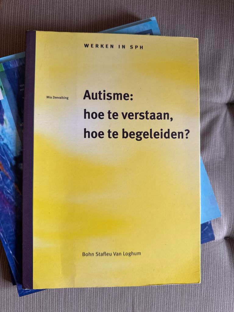 Autisme: hoe te verstaan, hoe te begeleiden? - Mia Zeevalkin, Ophalen of Verzenden, Gamma, Gelezen, Overige niveaus