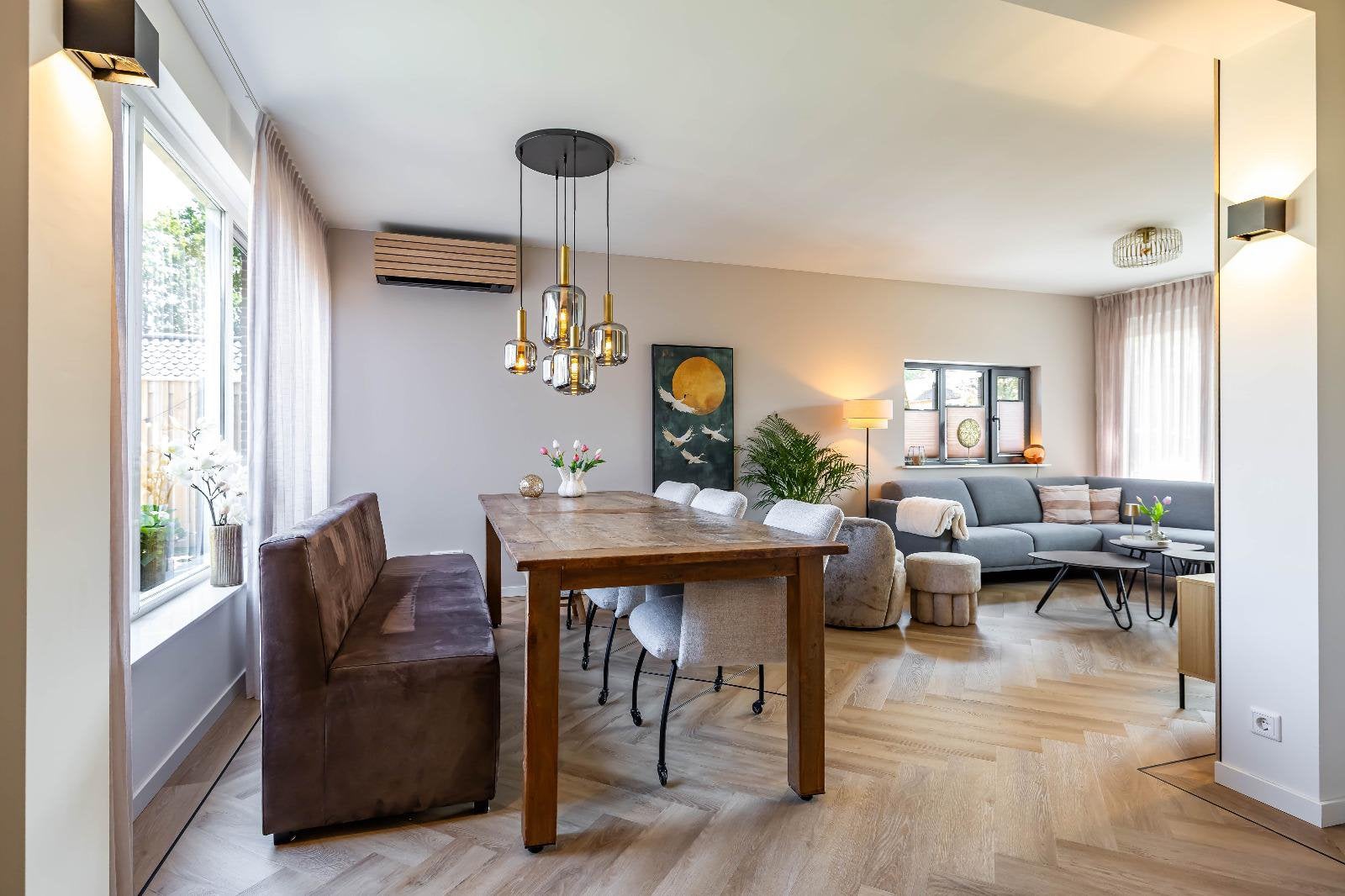 Eiken eettafel voor 6 tot 8 personen, Huis en Inrichting, Tafels | Eettafels, Ophalen, Eikenhout, 200 cm of meer, 50 tot 100 cm