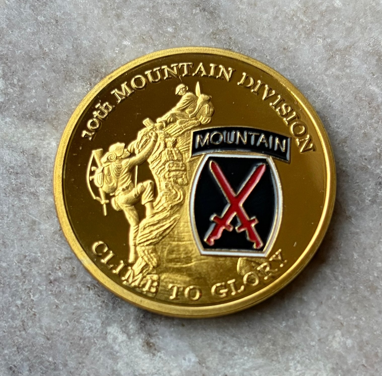 US Army 10th mountain division coin, Verzamelen, Militaria | Algemeen, Ophalen of Verzenden, Landmacht, Amerika, Embleem of Badge