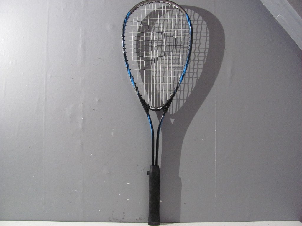 squash racket van DUNLOP BIO TEC, Sport en Fitness, Squash, Ophalen of Verzenden, Zo goed als nieuw, Racket, Met hoes