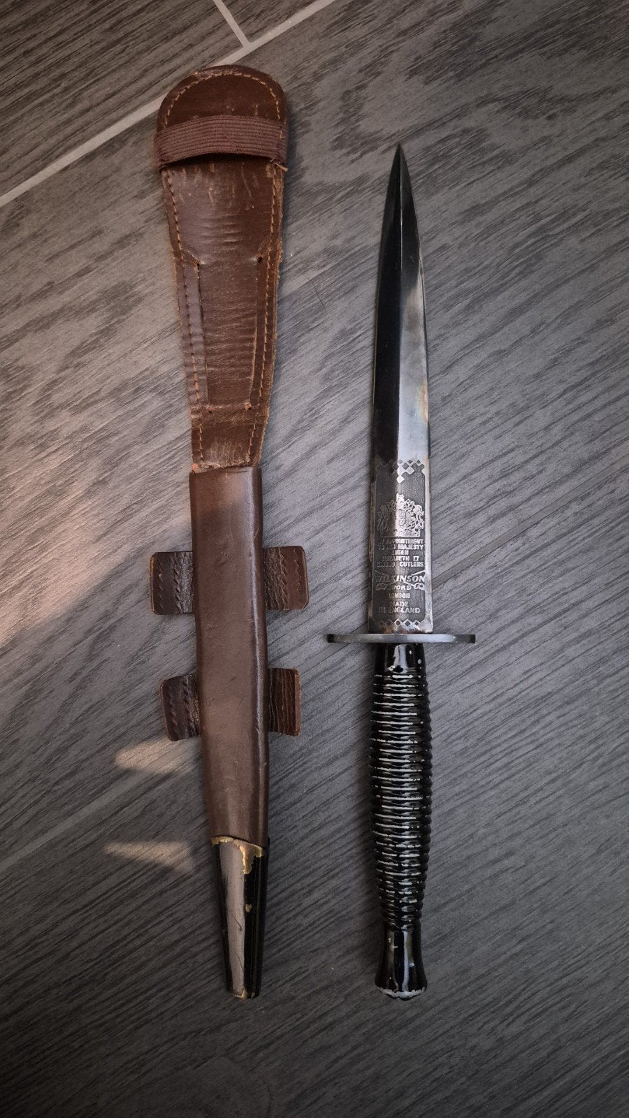 te koop Britse Fairbairn–Sykes commandodolk, Ophalen, Overige soorten, Engeland, Mes of Dolk