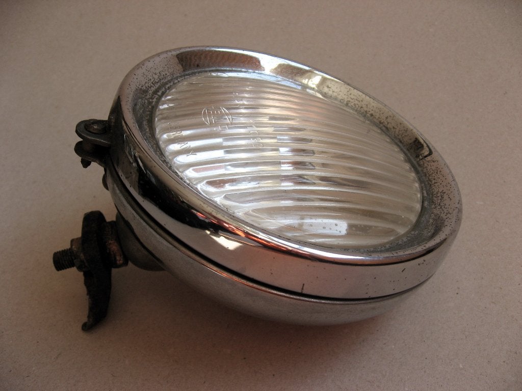 Vintage Hella mistlamp voor klassieke auto of motorfiets, Ophalen of Verzenden, Gebruikt