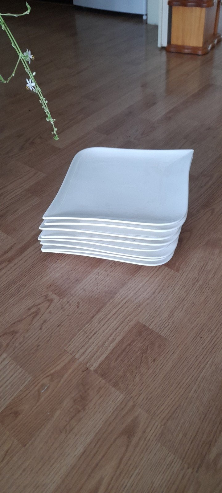8 Sam & Squito dinerborden - 35 cm - Zo goed als nieuw, Huis en Inrichting, Ophalen, Zo goed als nieuw, Overige merken, Bord(en)
