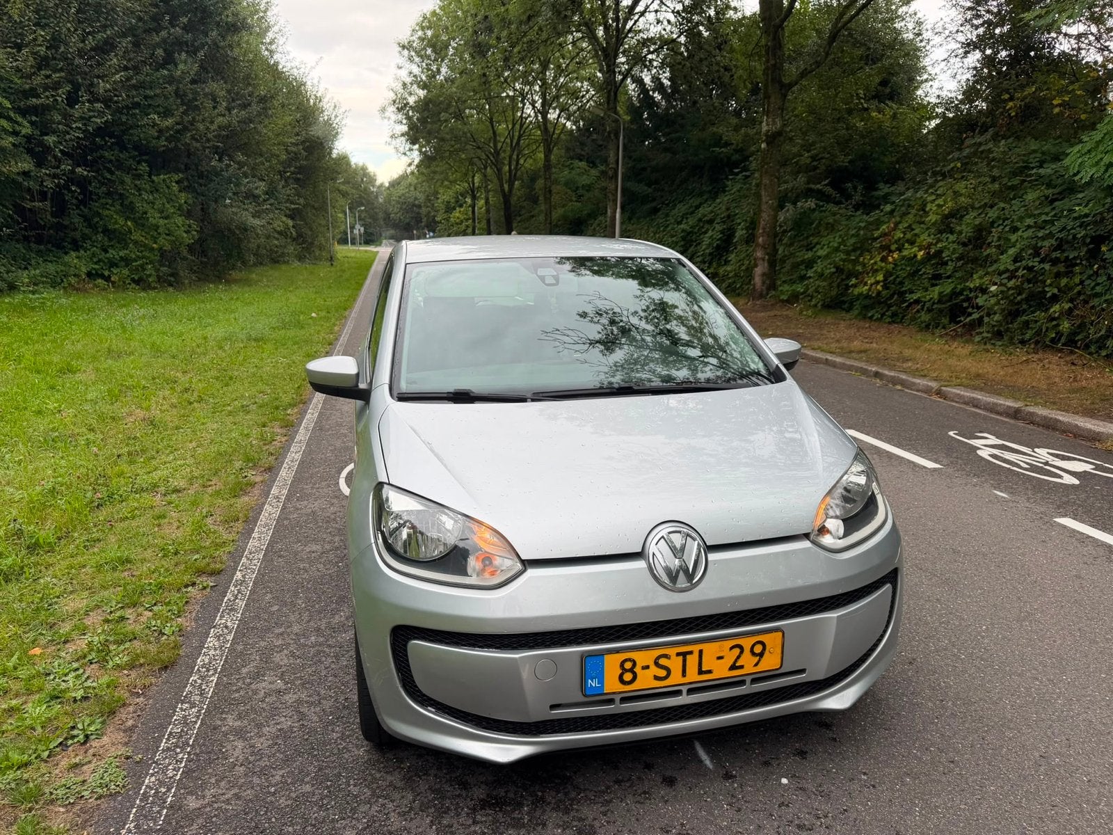 Volkswagen up! 1.0 44KW 2013 Grijs 5 deurs, Auto's, Voorwielaandrijving, Up!, 840 kg, 4 stoelen