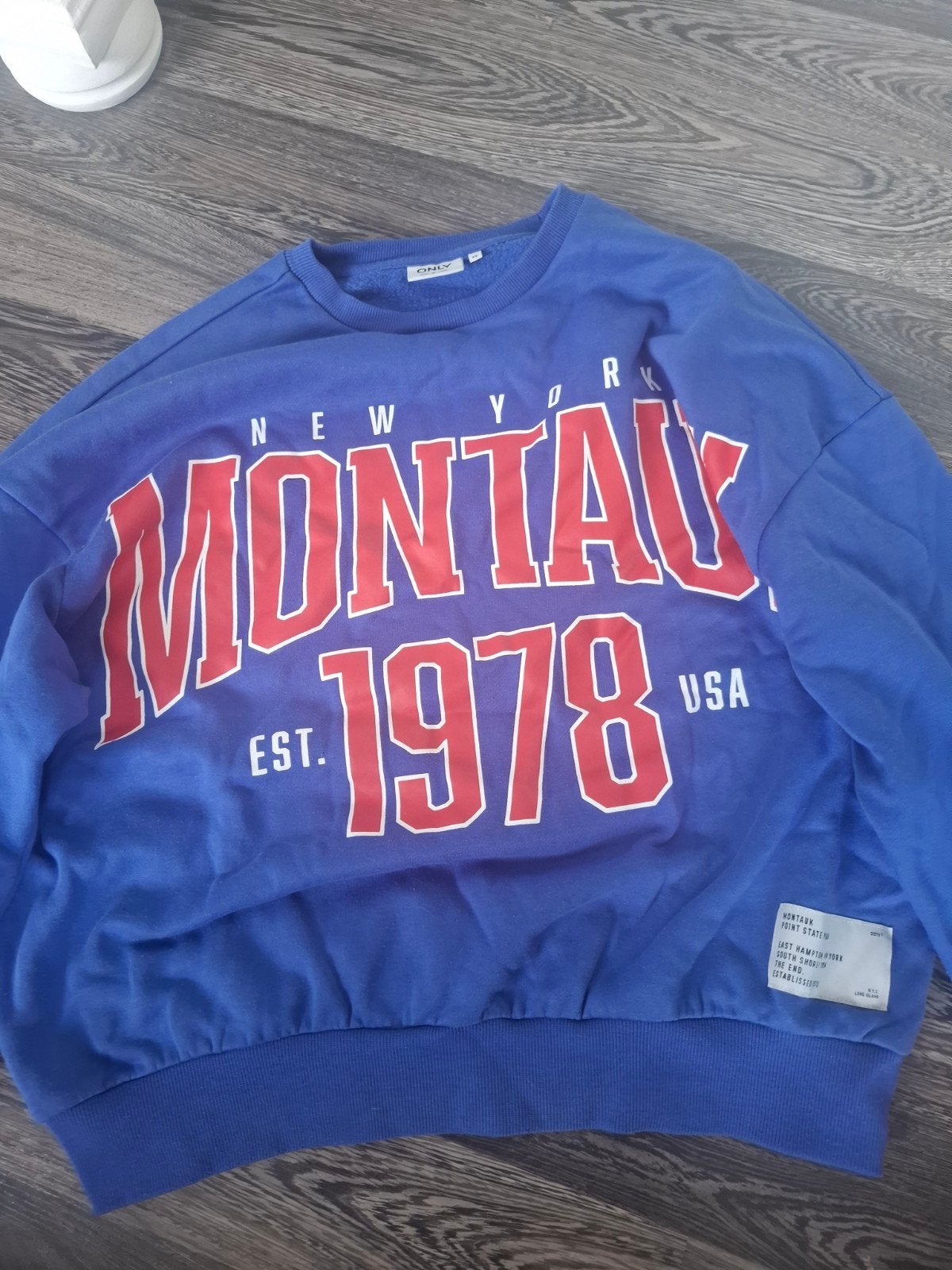 Blauwe Only sweater met 'New York Montauk 1978' opdruk, Kleding | Dames, Truien en Vesten, Zo goed als nieuw, Maat 34 (XS) of kleiner
