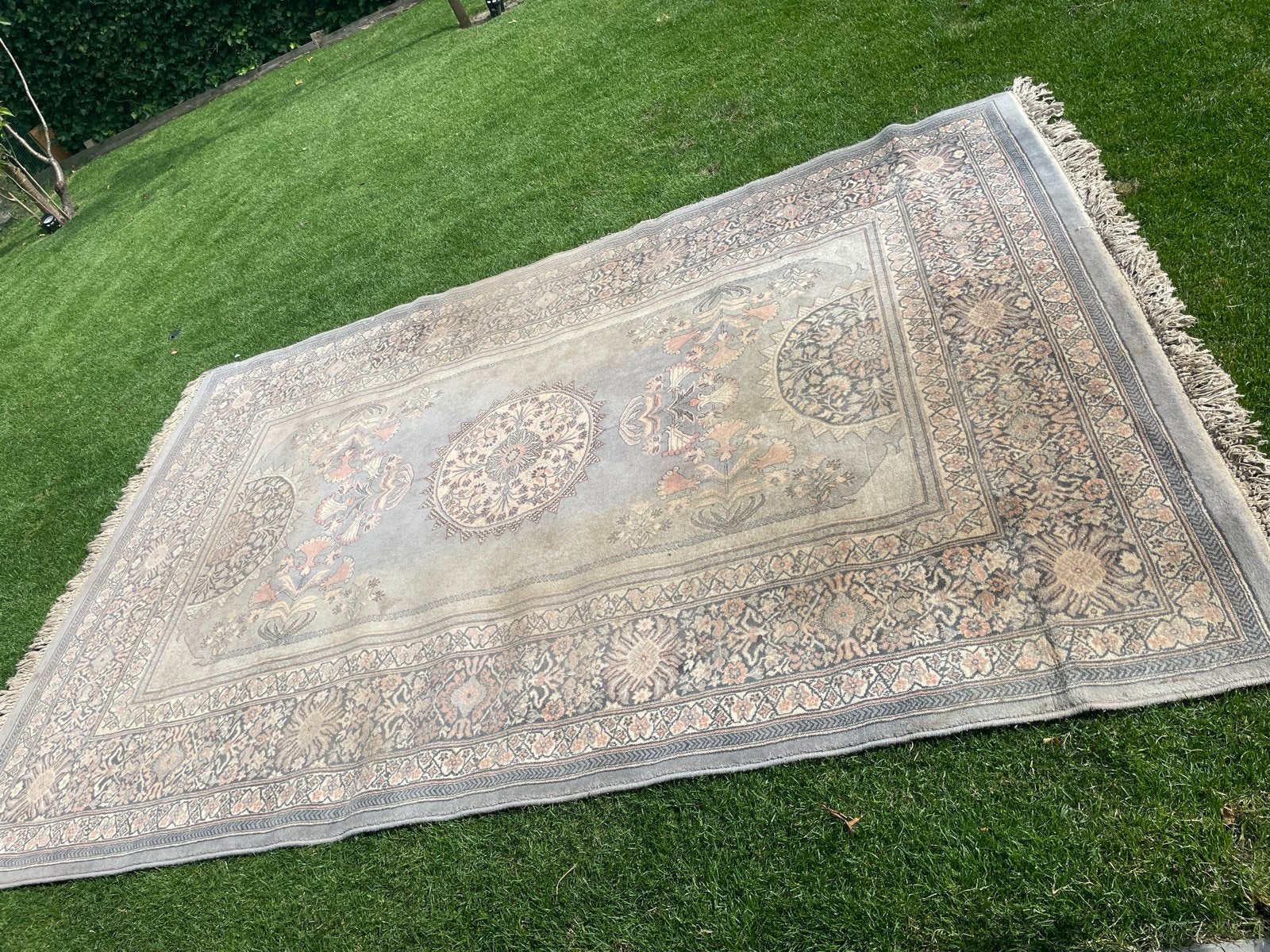 Zwaar vloerkleed 3 bij 2 meter, Huis en Inrichting, Stoffering | Tapijten en Kleden, Gebruikt, Ophalen of Verzenden, 200 cm of meer