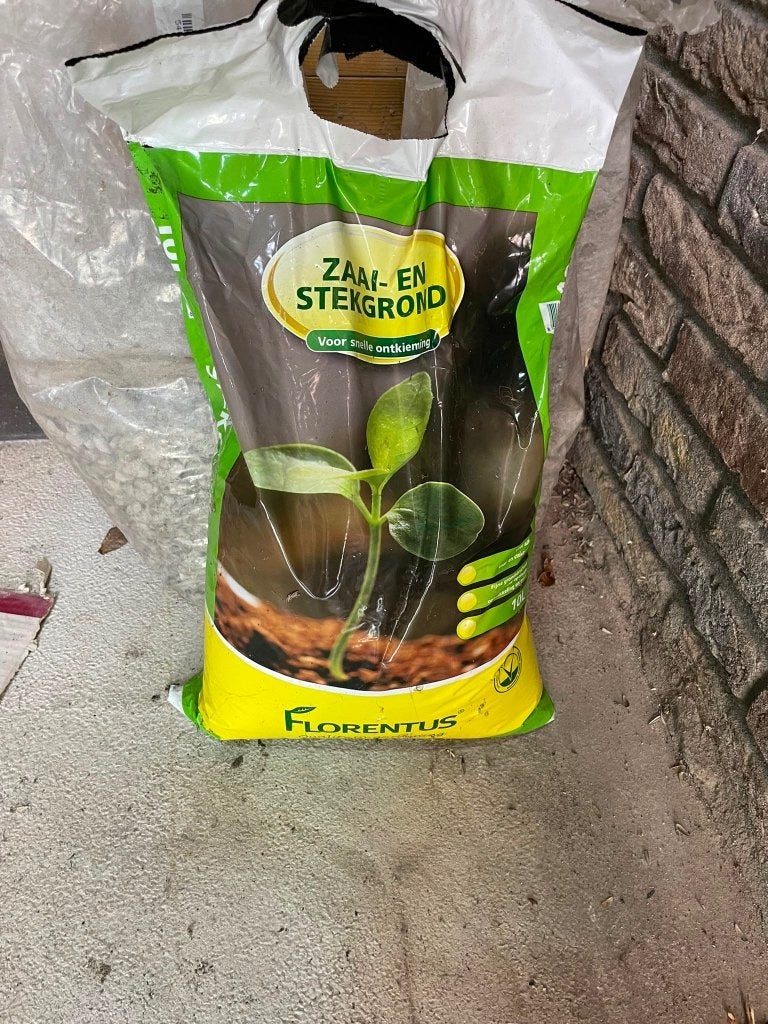 Zaai en stekgrond 10 kg Forentus, Tuin en Terras, Aarde en Mest, Ophalen of Verzenden