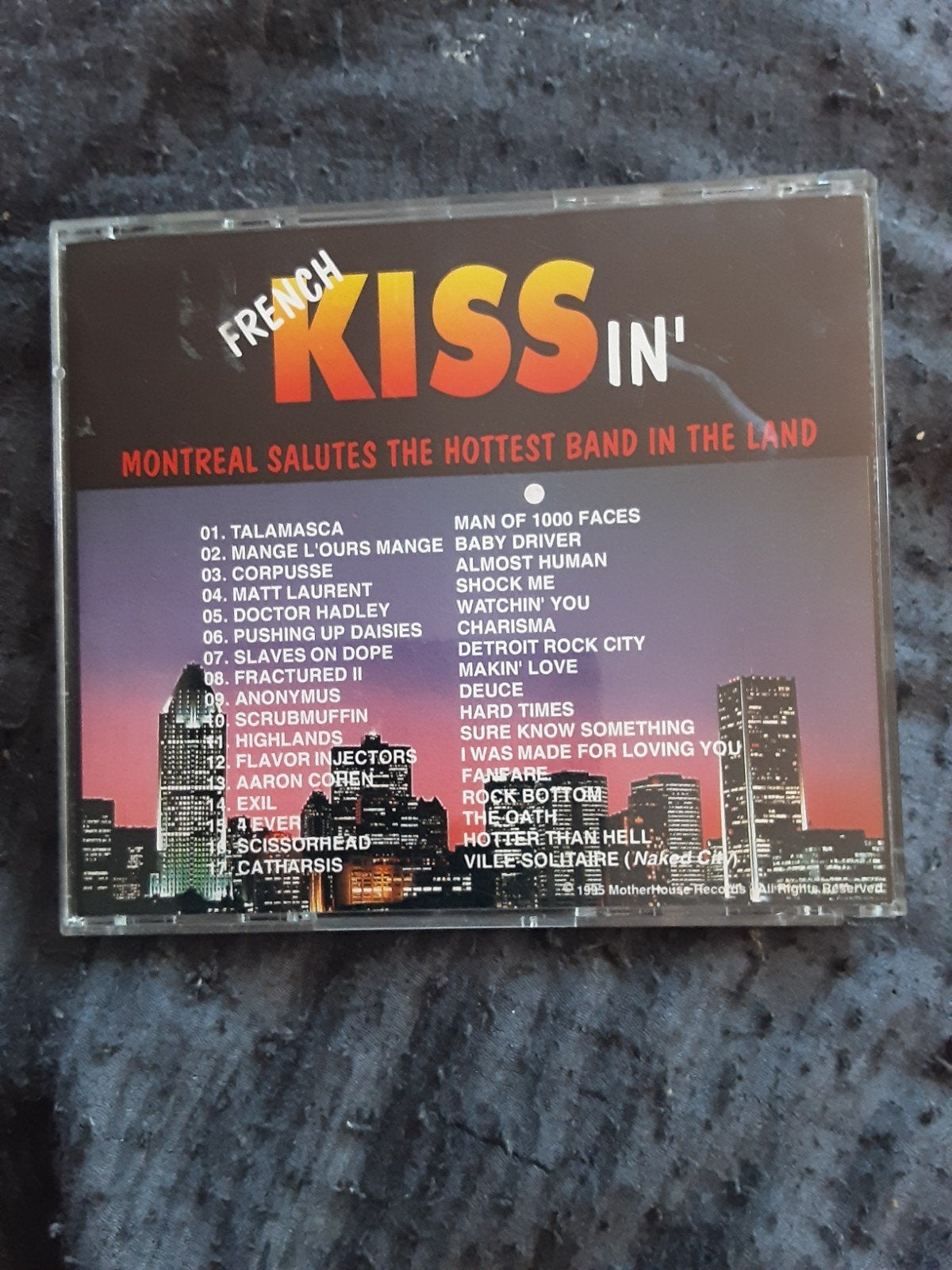 kiss in Montreal, Ophalen of Verzenden, Zo goed als nieuw