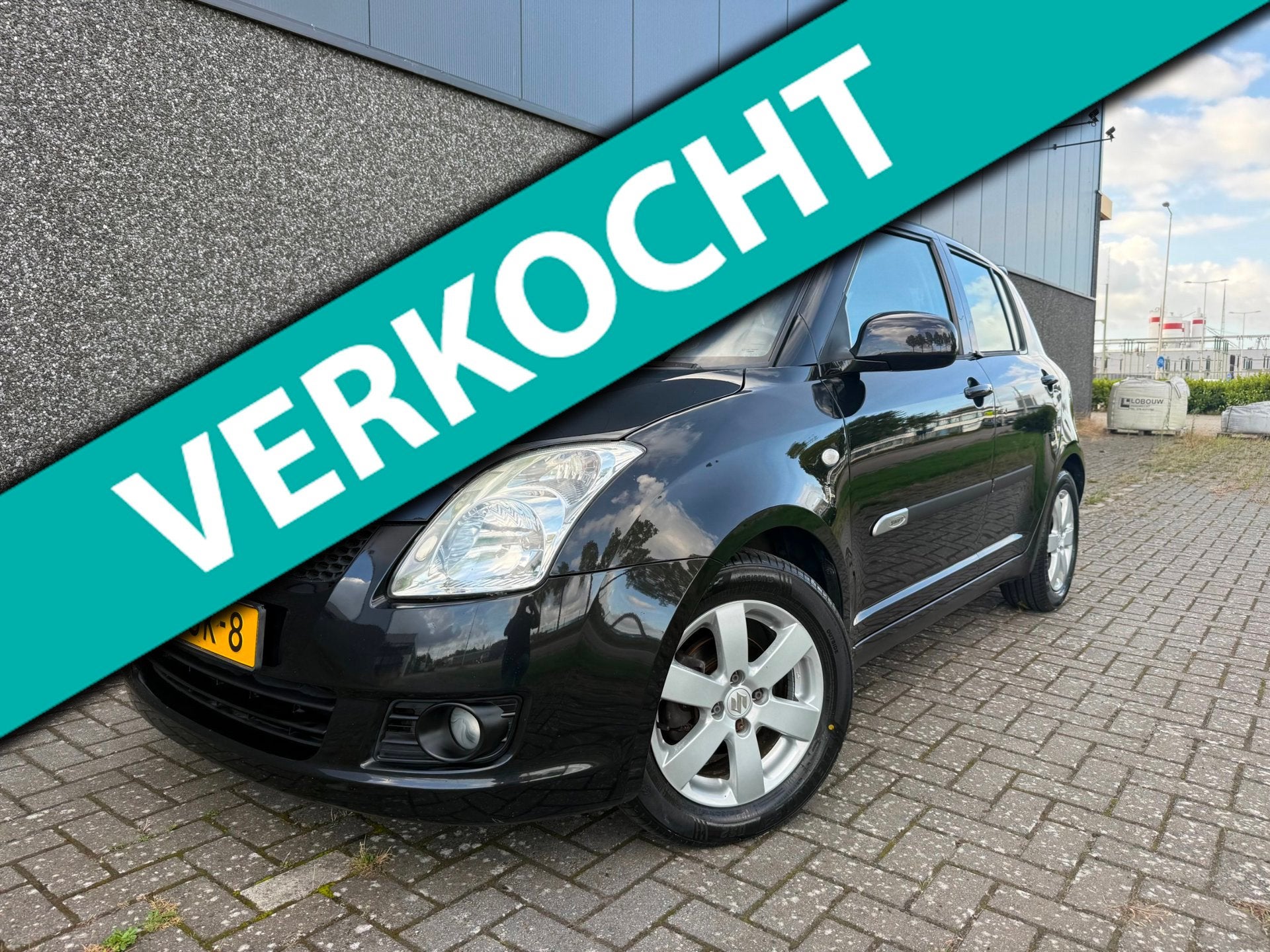 Suzuki Swift 1.3 Bandit/Dealer OH/4 nieuwe banden, APK en be, Voorwielaandrijving, Dealer onderhouden, Zwart, 400 kg