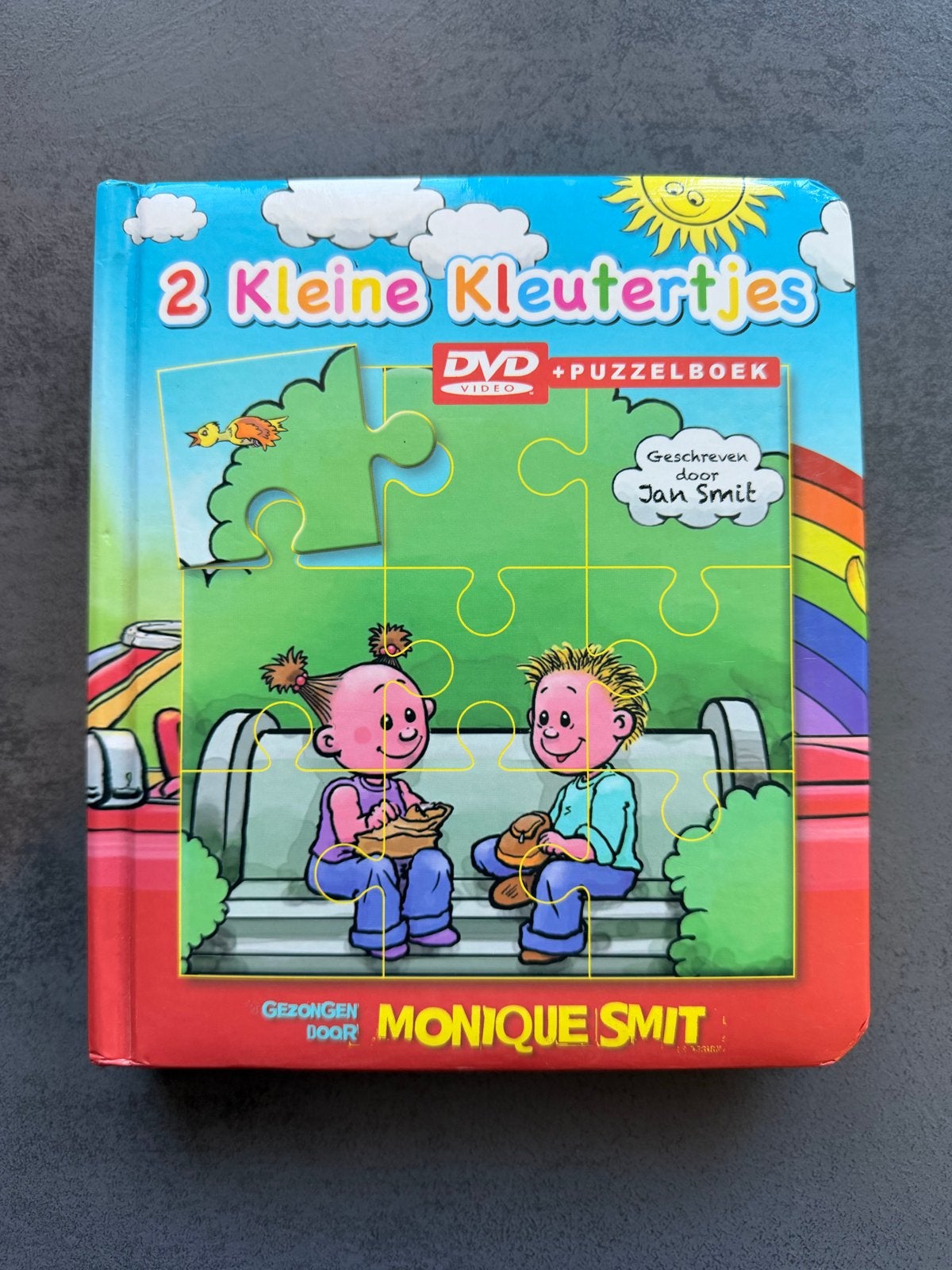 2 Kleine Kleutertjes Puzzelboek met DVD, Non-fictie, Jongen of Meisje, Ophalen of Verzenden, Zo goed als nieuw