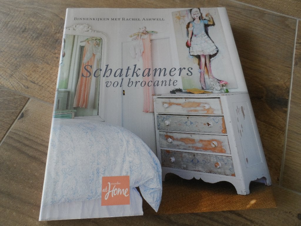 Boek - Schatkamers vol Brocante., Antiek en Kunst, Ophalen of Verzenden